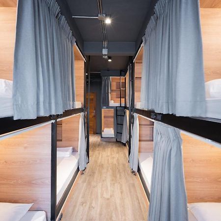 Bunkbed Hostel Makkasan Exteriör bild
